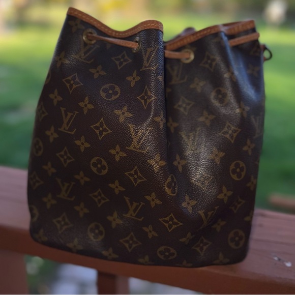 LV Louis Vuitton 👜 Petit Noe Brown Monogram Vintage Bucket Bag - Picture 5 of 16